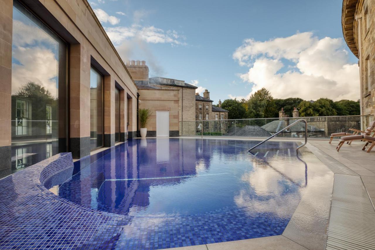 ホテル Ensana Buxton Crescent エクステリア 写真 The rooftop pool at The Berkeley